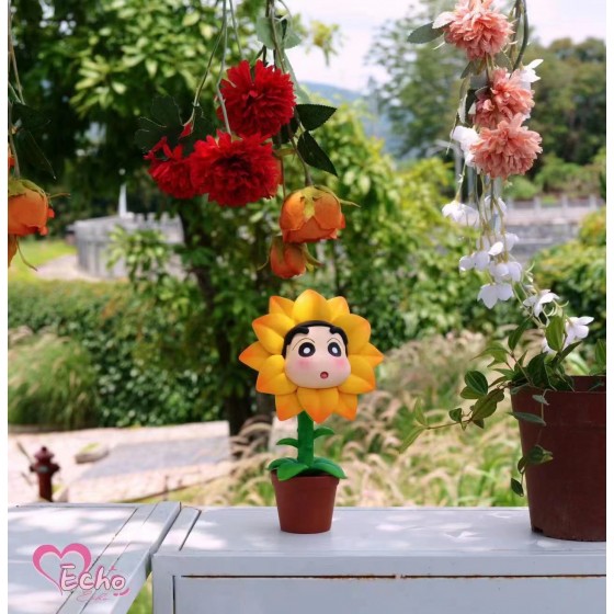 Echo Studio Sunflower Crayon Shin-chan Resin Statue