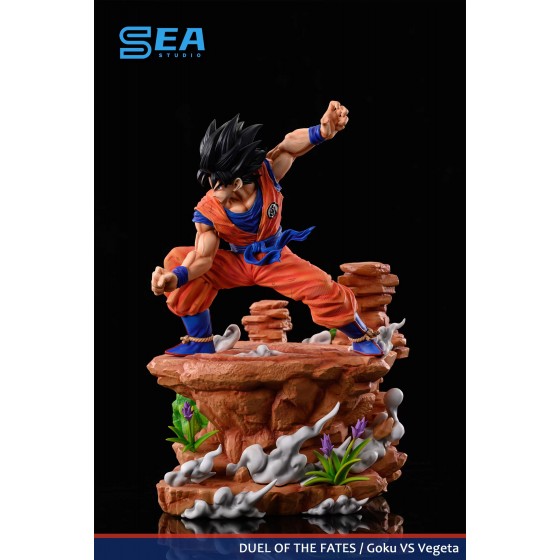 SEA Studio Dragon Ball Goku vs. Vegeta Series - Goku Resin Statue