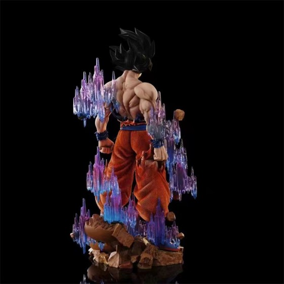 TUERYE Studio Dragon Ball Ultra Instinc Goku 1/3 Scale Statue