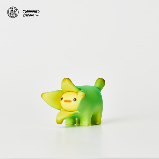 OFFART x Kamanwilliam Mini Bananaer Dog Young Green Edition