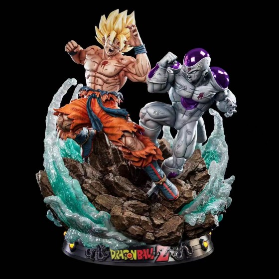 KD Collectibles Dragon Ball Goku vs. Frieza 1/4 Scale Statue