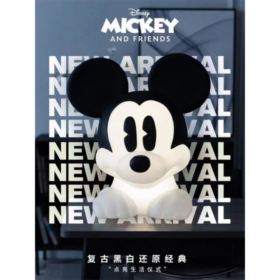 Sunday Home Disney Licensed Mickey Light Retro Version