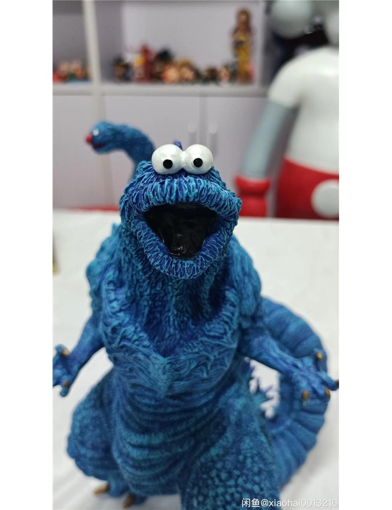 Cookie Monster x Godzilla 30cm