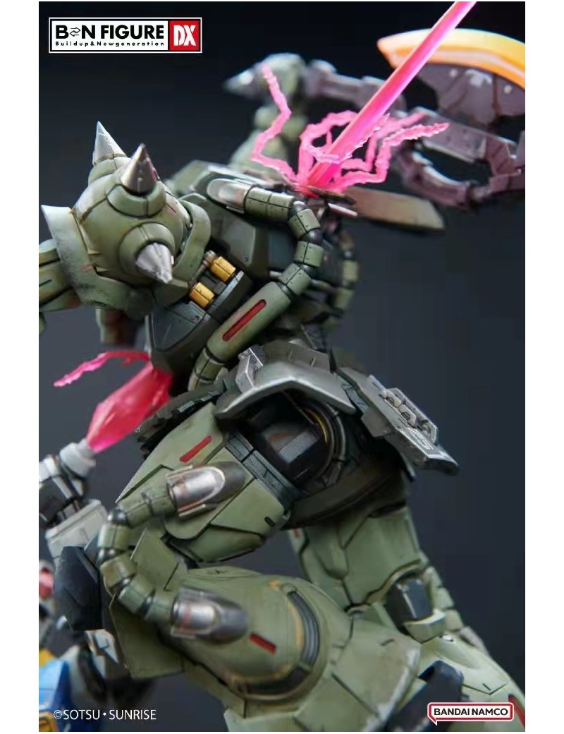 Bandai Namco BN FIGURE DX Series Gundam vs ZAKU II Statue